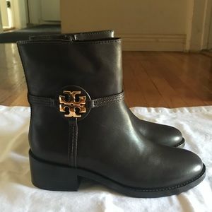 Tory Burch “MILLER” Leather Bootie NWOB SZ 6.5
